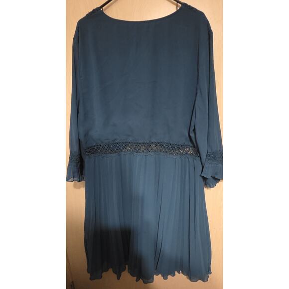 Asos Design Dress Curve Lace Insert Pleated Midi Dress Size 20 Embroidered Green - Picture 8 of 12